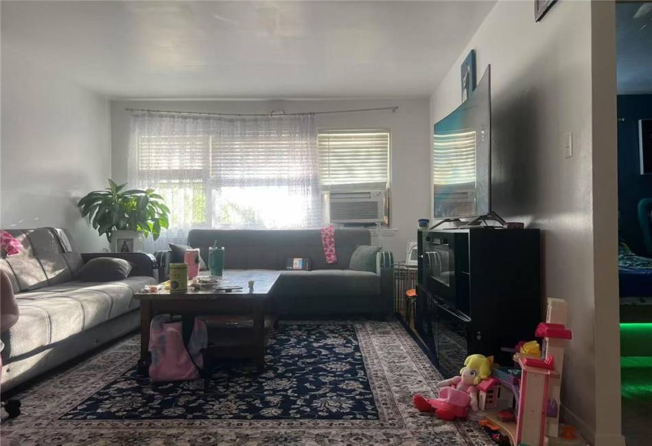 2567 15th Street, Brooklyn, New York 11214, 7 Bedrooms Bedrooms, ,Residential,For Sale,15th,492364