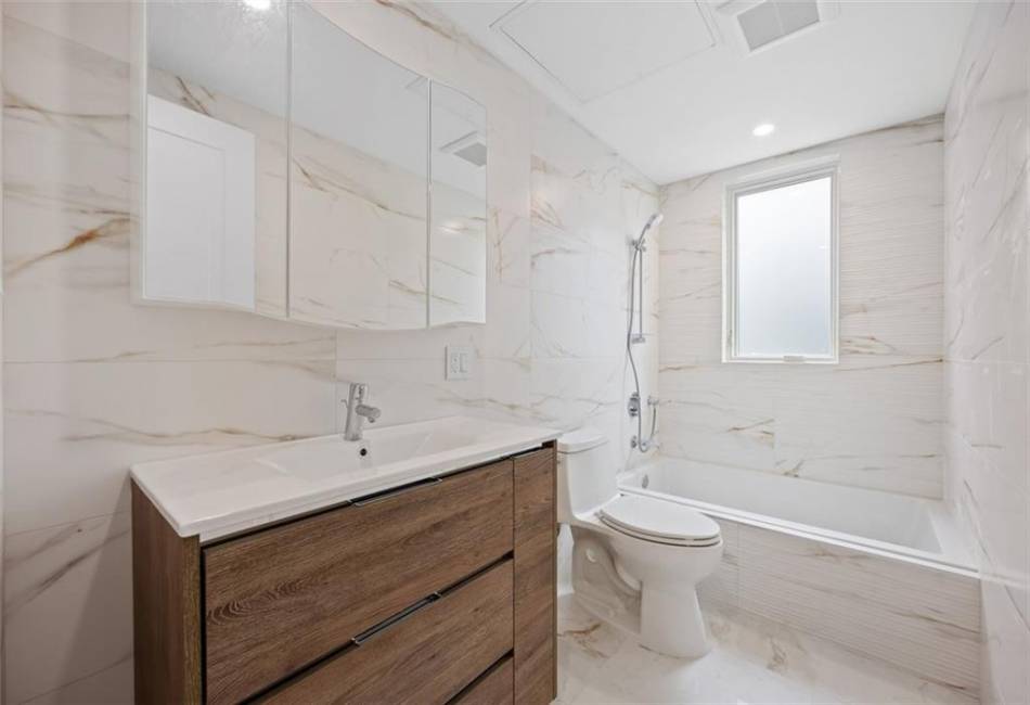 227 77th Street, Brooklyn, New York 11209, 5 Bedrooms Bedrooms, ,6 BathroomsBathrooms,Residential,For Sale,77th,492368
