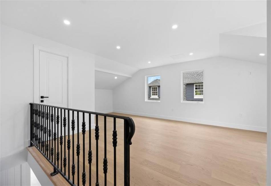 227 77th Street, Brooklyn, New York 11209, 5 Bedrooms Bedrooms, ,6 BathroomsBathrooms,Residential,For Sale,77th,492368
