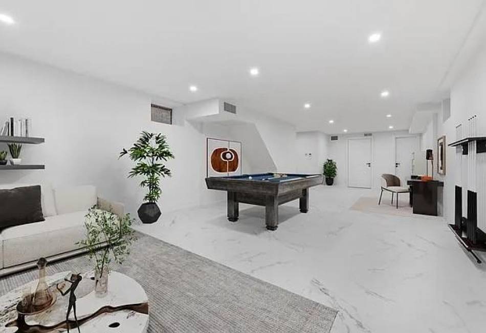 227 77th Street, Brooklyn, New York 11209, 5 Bedrooms Bedrooms, ,6 BathroomsBathrooms,Residential,For Sale,77th,492368
