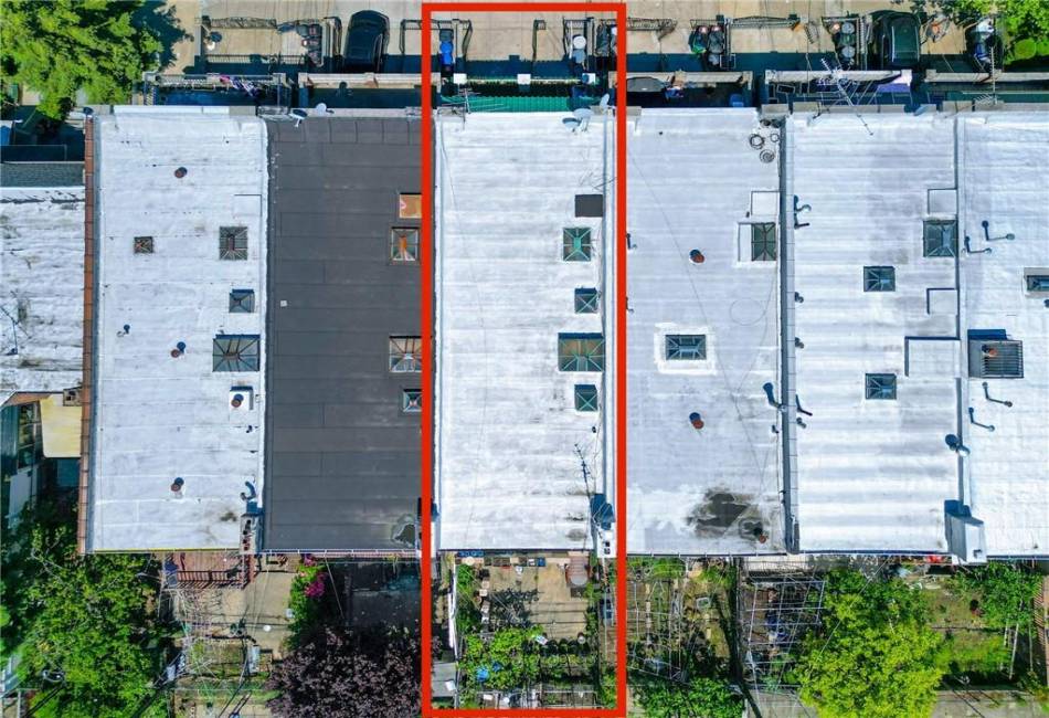 1068 71st Street, Brooklyn, New York 11228, ,4 BathroomsBathrooms,Residential,For Sale,71st,492377