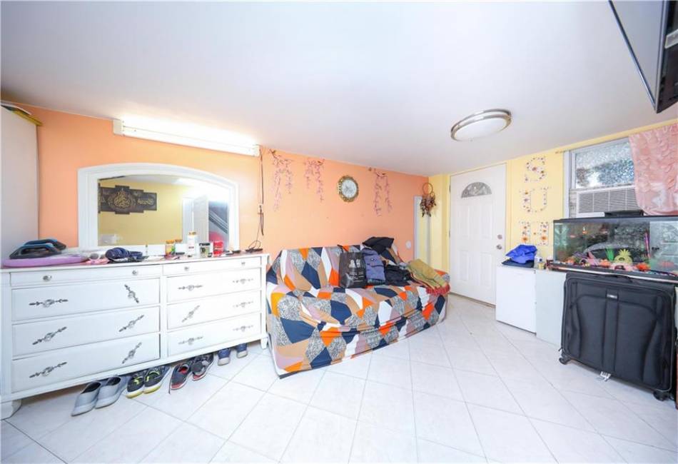 1068 71st Street, Brooklyn, New York 11228, ,4 BathroomsBathrooms,Residential,For Sale,71st,492377