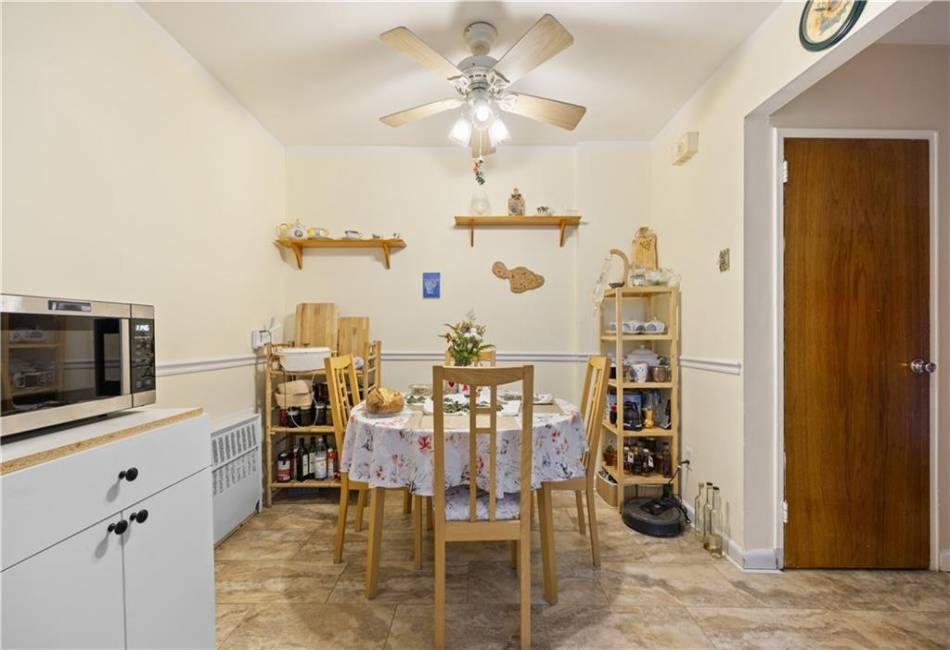 1306 81st Street, Brooklyn, New York 11228, 8 Bedrooms Bedrooms, ,3 BathroomsBathrooms,Residential,For Sale,81st,484727