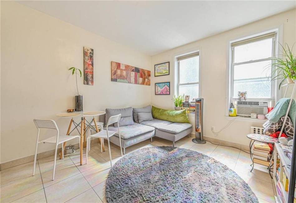 7029 Perry Terrace, Brooklyn, New York 11209, 4 Bedrooms Bedrooms, ,3 BathroomsBathrooms,Residential,For Sale,Perry,492182