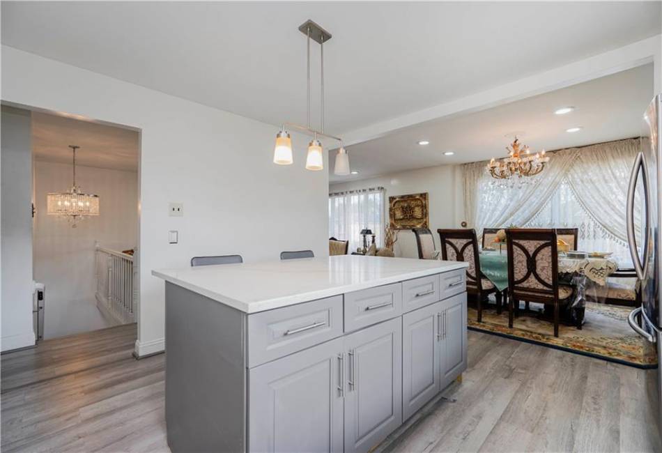 149 Forest Street, Staten Island, New York 10314, 6 Bedrooms Bedrooms, ,4 BathroomsBathrooms,Residential,For Sale,Forest,492192