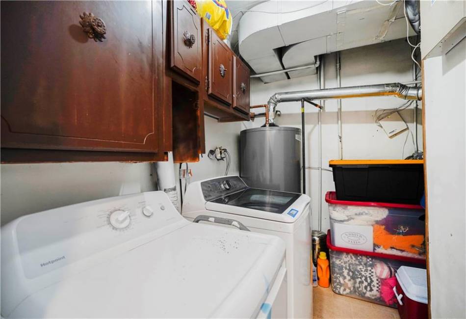 149 Forest Street, Staten Island, New York 10314, 6 Bedrooms Bedrooms, ,4 BathroomsBathrooms,Residential,For Sale,Forest,492192