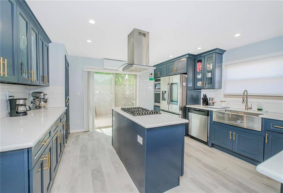 4 Lisa Lane, Staten Island, New York 10312, 4 Bedrooms Bedrooms, ,Residential,For Sale,Lisa,492261