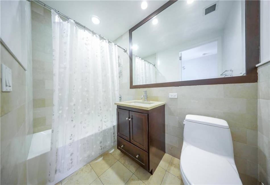 71 Village Road, Brooklyn, New York 11223, 2 Bedrooms Bedrooms, ,2 BathroomsBathrooms,Residential,For Sale,Village,492356
