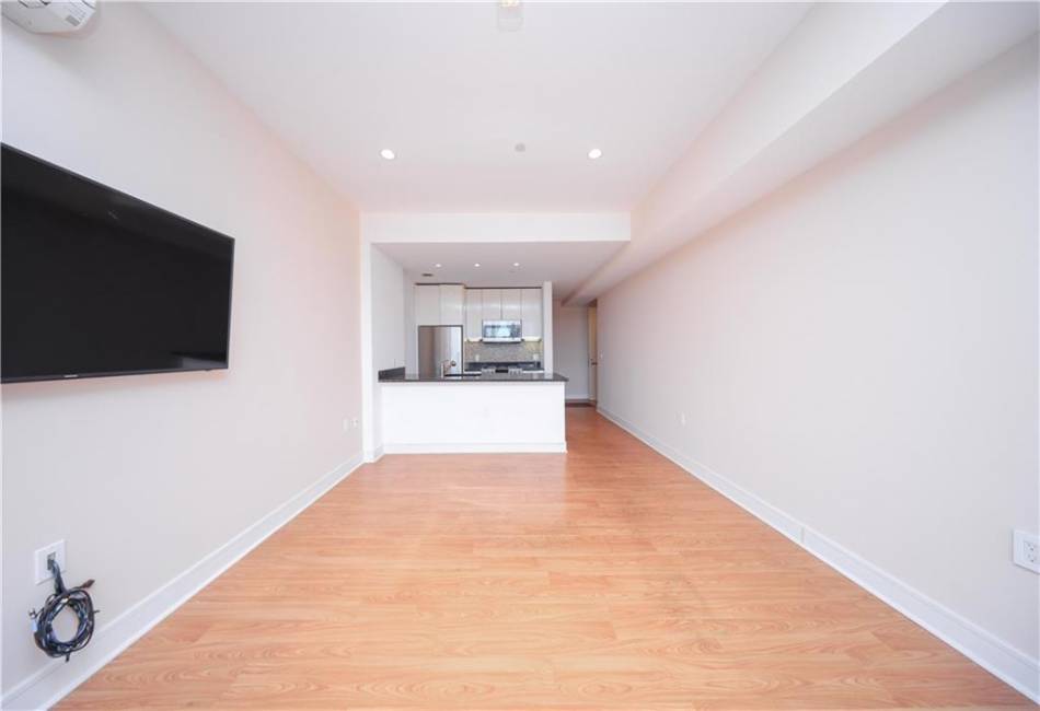 71 Village Road, Brooklyn, New York 11223, 2 Bedrooms Bedrooms, ,2 BathroomsBathrooms,Residential,For Sale,Village,492356