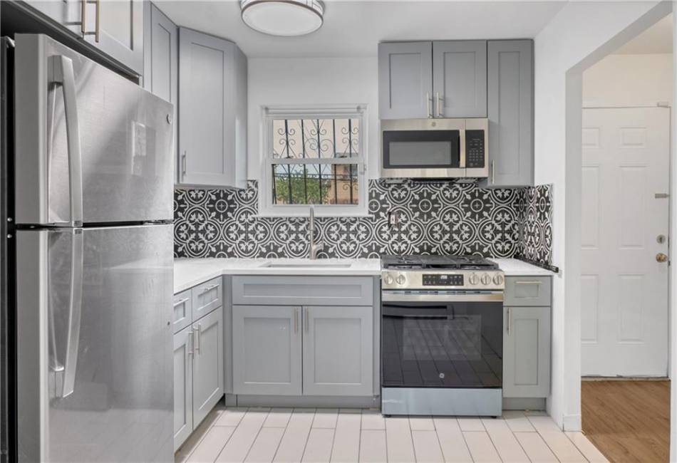 540 Ashford Street, Brooklyn, New York 11207, 3 Bedrooms Bedrooms, ,2 BathroomsBathrooms,Residential,For Sale,Ashford,492365