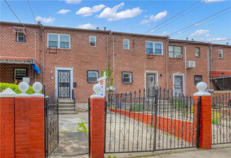 540 Ashford Street, Brooklyn, New York 11207, 3 Bedrooms Bedrooms, ,2 BathroomsBathrooms,Residential,For Sale,Ashford,492365