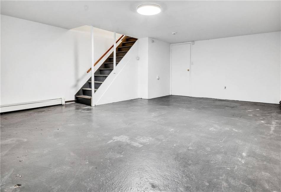540 Ashford Street, Brooklyn, New York 11207, 3 Bedrooms Bedrooms, ,2 BathroomsBathrooms,Residential,For Sale,Ashford,492365