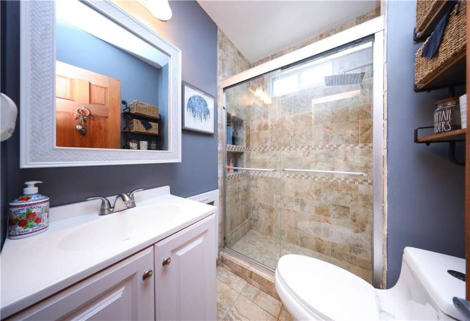 115 Wilson Terrace, Staten Island, New York 10304, 6 Bedrooms Bedrooms, ,3 BathroomsBathrooms,Residential,For Sale,Wilson,492378