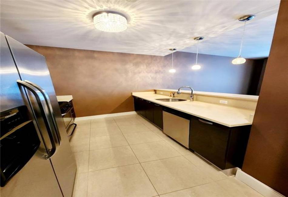 110 Neptune Avenue, Brooklyn, New York 11235, 2 Bedrooms Bedrooms, ,2 BathroomsBathrooms,Residential,For Sale,Neptune,492380