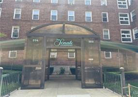 388 Avenue S, Brooklyn, New York 11223, 1 Bedroom Bedrooms, ,1 BathroomBathrooms,Residential,For Sale,Avenue S,492382