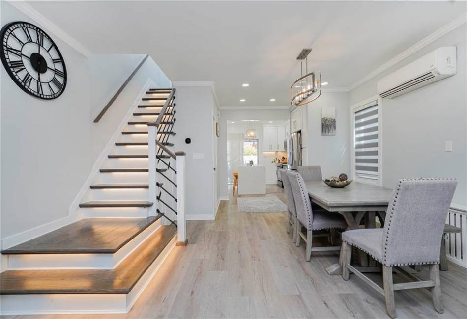 286 Bay 10th Street, Brooklyn, New York 11228, 3 Bedrooms Bedrooms, ,3 BathroomsBathrooms,Residential,For Sale,Bay 10th,492387