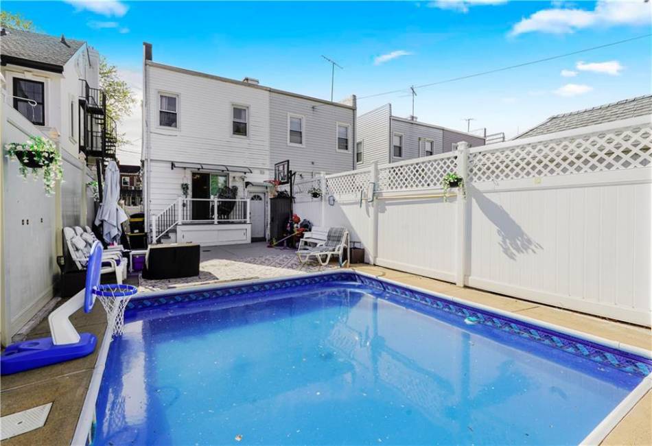 286 Bay 10th Street, Brooklyn, New York 11228, 3 Bedrooms Bedrooms, ,3 BathroomsBathrooms,Residential,For Sale,Bay 10th,492387