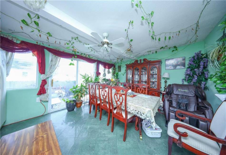 18 Downey Place, Staten Island, New York 10303, 3 Bedrooms Bedrooms, ,3 BathroomsBathrooms,Residential,For Sale,Downey,492388