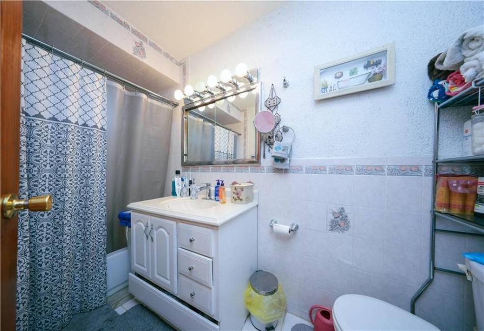 18 Downey Place, Staten Island, New York 10303, 3 Bedrooms Bedrooms, ,3 BathroomsBathrooms,Residential,For Sale,Downey,492388