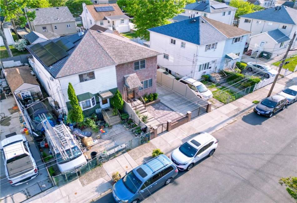 18 Downey Place, Staten Island, New York 10303, 3 Bedrooms Bedrooms, ,3 BathroomsBathrooms,Residential,For Sale,Downey,492388