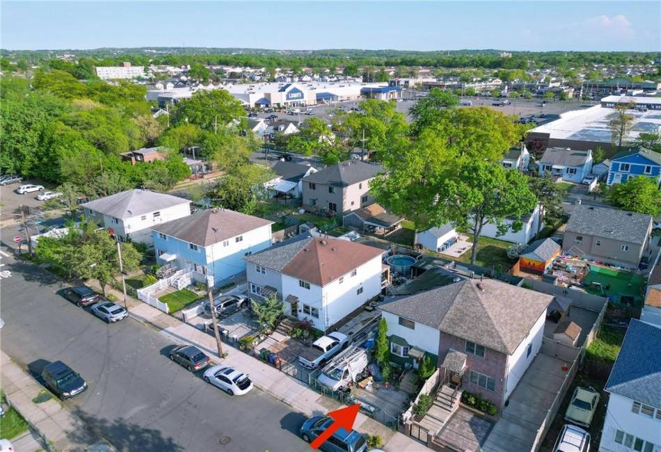 18 Downey Place, Staten Island, New York 10303, 3 Bedrooms Bedrooms, ,3 BathroomsBathrooms,Residential,For Sale,Downey,492388