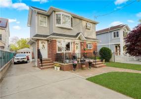 25 Legion Place, Staten Island, New York 10305, 2 Bedrooms Bedrooms, ,3 BathroomsBathrooms,Residential,For Sale,Legion,492390