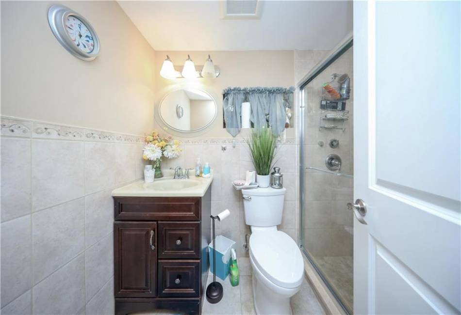 63 Finlay Avenue, Staten Island, New York 10309, 4 Bedrooms Bedrooms, ,4 BathroomsBathrooms,Residential,For Sale,Finlay,492391
