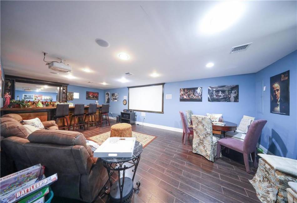 63 Finlay Avenue, Staten Island, New York 10309, 4 Bedrooms Bedrooms, ,4 BathroomsBathrooms,Residential,For Sale,Finlay,492391