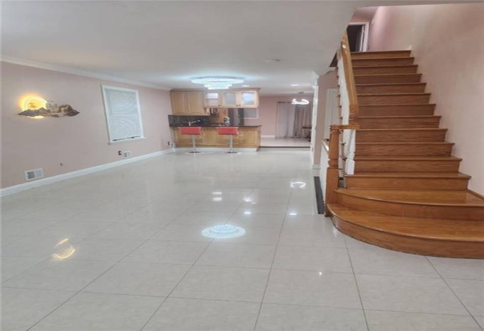 53 Calvanico Lane, Staten Island, New York 10314, 3 Bedrooms Bedrooms, ,3 BathroomsBathrooms,Residential,For Sale,Calvanico,492396