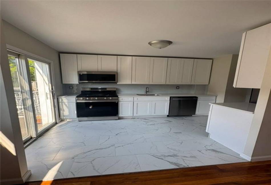 2740 63rd Street, Brooklyn, New York 11234, 3 Bedrooms Bedrooms, ,3 BathroomsBathrooms,Residential,For Sale,63rd,492397