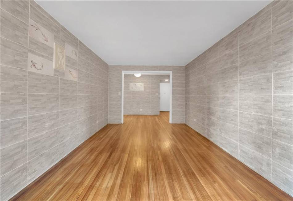 345 Webster Avenue, Brooklyn, New York 11230, 2 Bedrooms Bedrooms, ,2 BathroomsBathrooms,Residential,For Sale,Webster,492398