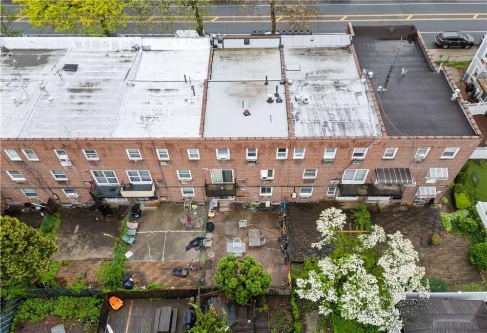 7221 Avenue N, Brooklyn, New York 11234, ,Residential,For Sale,Avenue N,492399