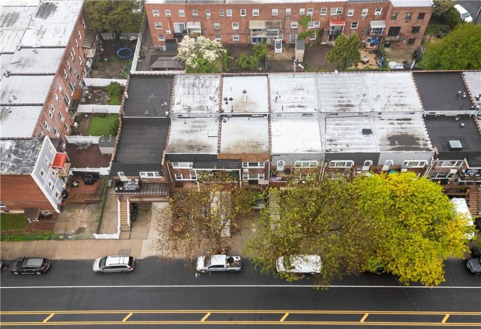 7221 Avenue N, Brooklyn, New York 11234, ,Residential,For Sale,Avenue N,492399