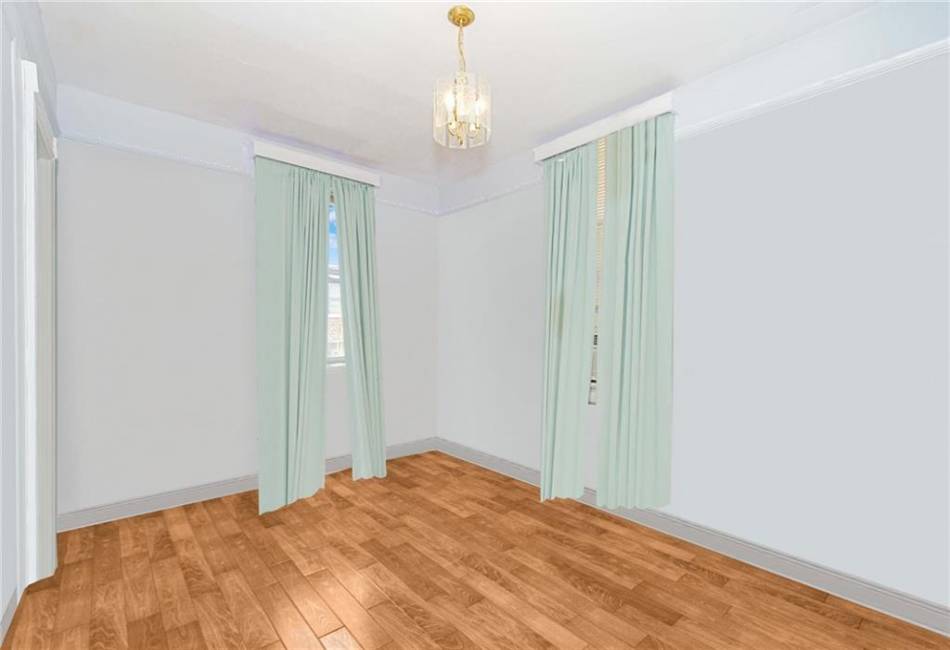 251 94th Street, Brooklyn, New York 11209, 4 Bedrooms Bedrooms, ,2 BathroomsBathrooms,Residential,For Sale,94th,492400