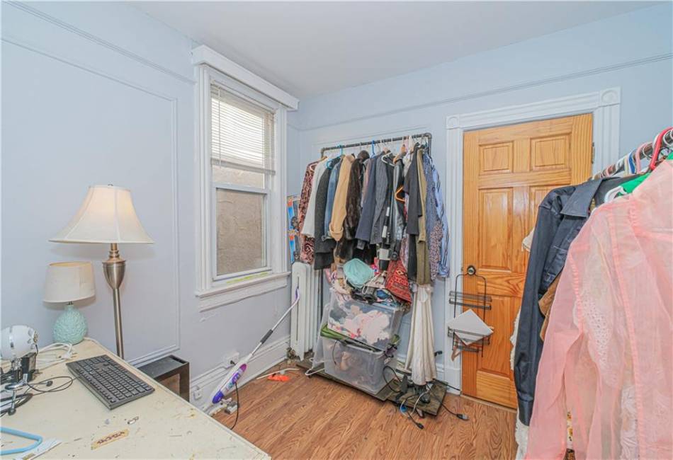 251 94th Street, Brooklyn, New York 11209, 4 Bedrooms Bedrooms, ,2 BathroomsBathrooms,Residential,For Sale,94th,492400
