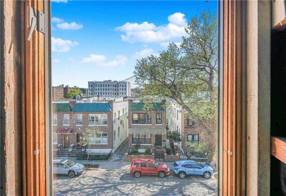 251 94th Street, Brooklyn, New York 11209, 4 Bedrooms Bedrooms, ,2 BathroomsBathrooms,Residential,For Sale,94th,492400