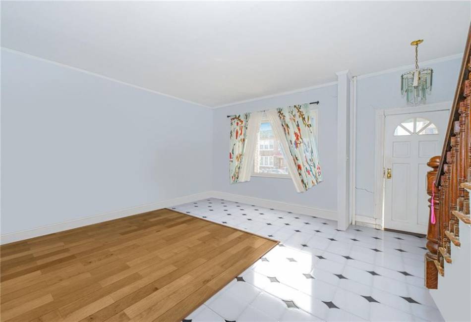 251 94th Street, Brooklyn, New York 11209, 4 Bedrooms Bedrooms, ,2 BathroomsBathrooms,Residential,For Sale,94th,492400