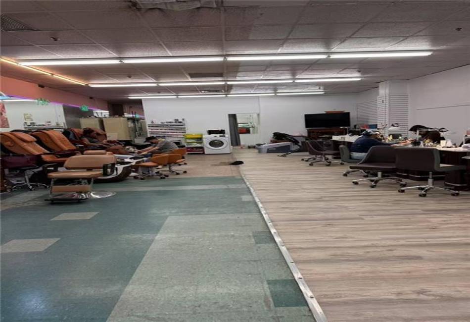 162-10 Jamaica Avenue, Brooklyn, New York 11432, ,Commercial,For Sale,Jamaica,492373
