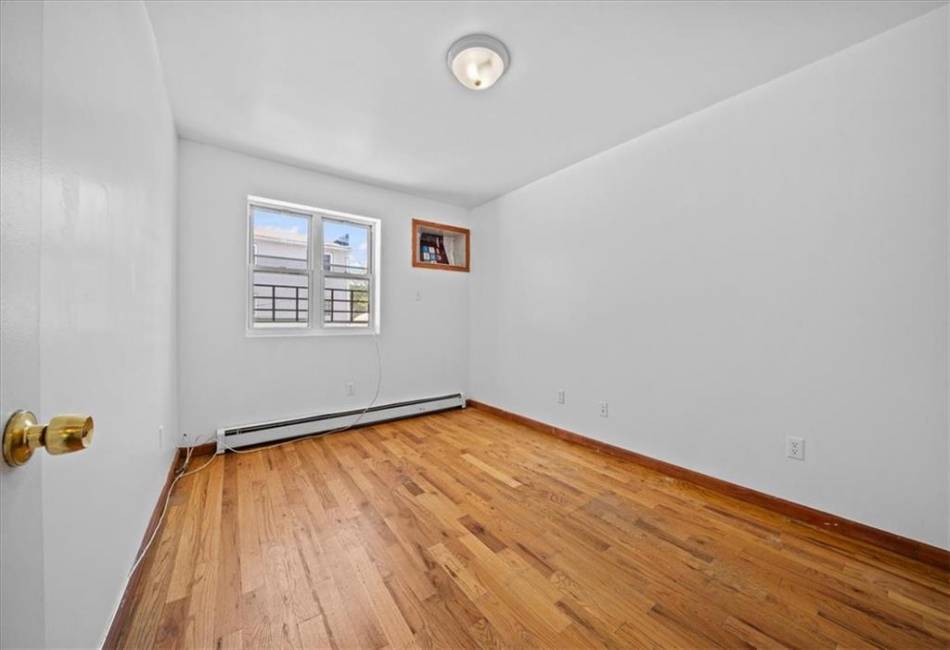 53 Woods Place, Brooklyn, New York 11226, 6 Bedrooms Bedrooms, ,5 BathroomsBathrooms,Residential,For Sale,Woods,492405