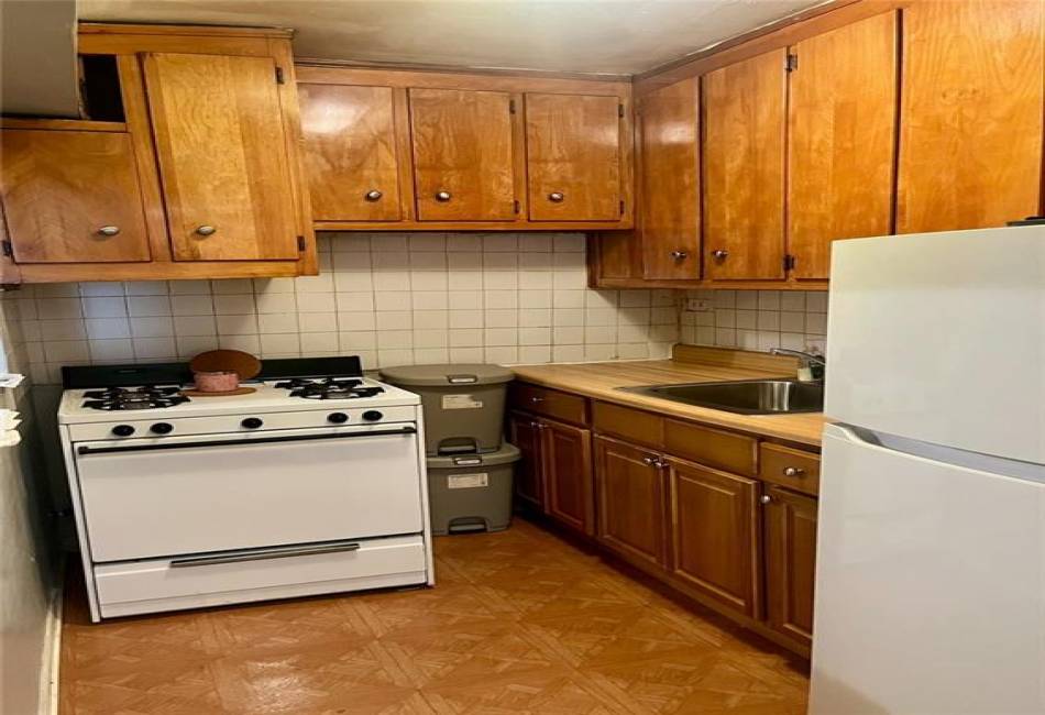745 31st Street, Brooklyn, New York 11210, ,1 BathroomBathrooms,Residential,For Sale,31st,492410