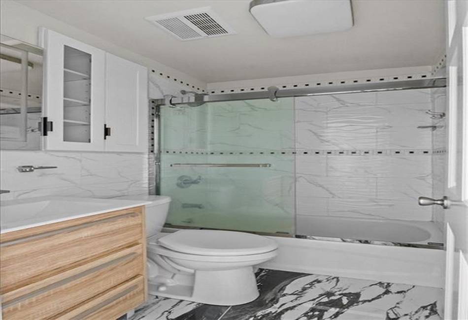 477 Halsey Street, Brooklyn, New York 11233, 9 Bedrooms Bedrooms, ,Residential,For Sale,Halsey,492407