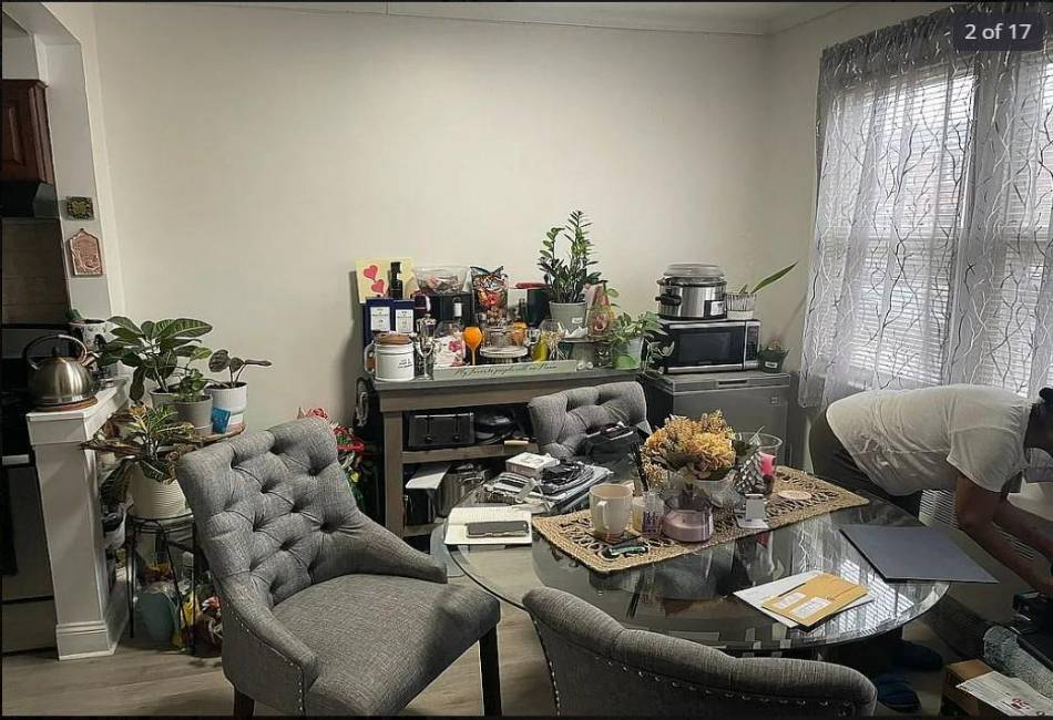 114-51 204th Street, St. Albans, New York 11412, 4 Bedrooms Bedrooms, ,2 BathroomsBathrooms,Residential,For Sale,204th,492415