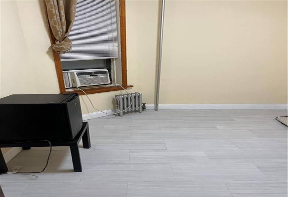 1051 Bergen Street, Brooklyn, New York 11216, 4 Bedrooms Bedrooms, ,1 BathroomBathrooms,Rental,For Sale,Bergen,492416