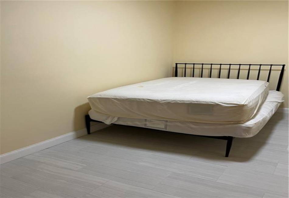 1051 Bergen Street, Brooklyn, New York 11216, 4 Bedrooms Bedrooms, ,1 BathroomBathrooms,Rental,For Sale,Bergen,492416