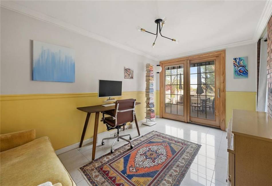 3 Silver Lake Road, Staten Island, New York 10301, 3 Bedrooms Bedrooms, ,2 BathroomsBathrooms,Residential,For Sale,Silver Lake,492417