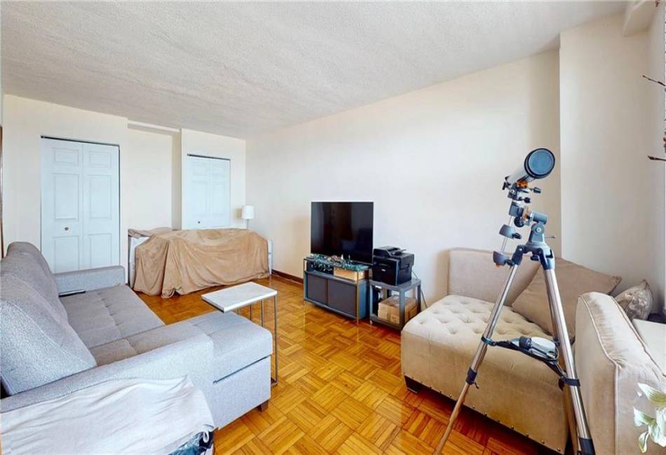 1311 Brightwater Avenue, Brooklyn, New York 11235, 1 Bedroom Bedrooms, ,1 BathroomBathrooms,Residential,For Sale,Brightwater,492285