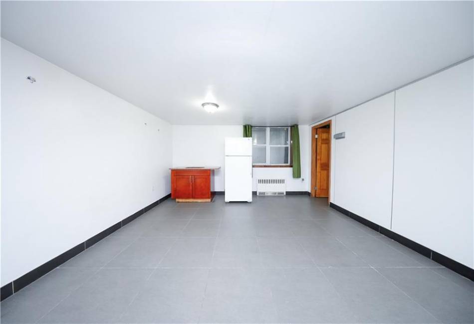 1128 67th Street, Brooklyn, New York 11219, 2 Bedrooms Bedrooms, ,1.5 BathroomsBathrooms,Residential,For Sale,67th,492395