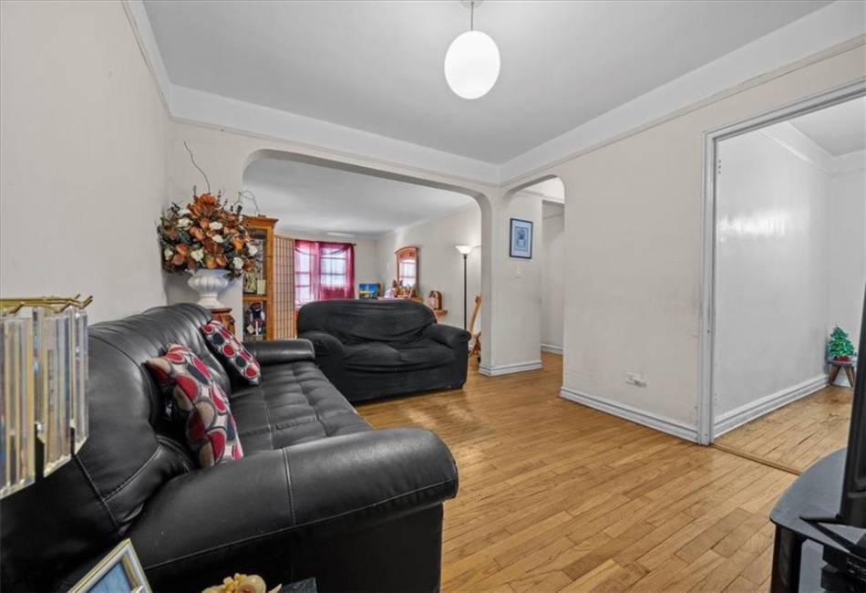 2375 Ocean Avenue, Brooklyn, New York 11229, ,1 BathroomBathrooms,Residential,For Sale,Ocean,492420
