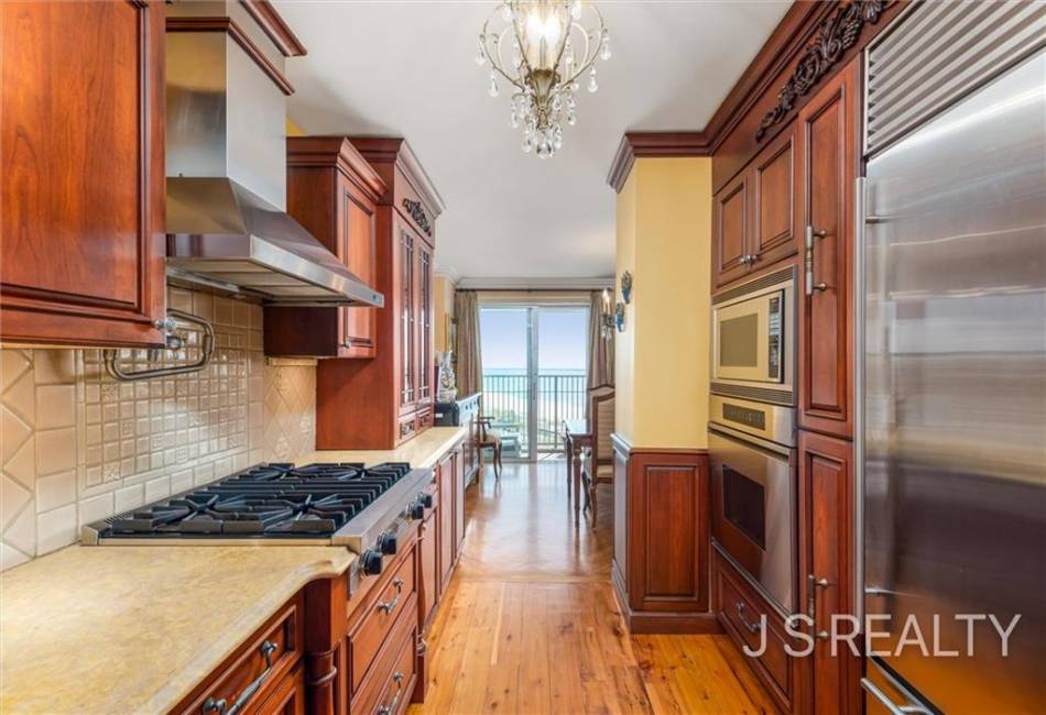 501 Surf Avenue, Brooklyn, New York 11224, 3 Bedrooms Bedrooms, ,2 BathroomsBathrooms,Residential,For Sale,Surf,492421