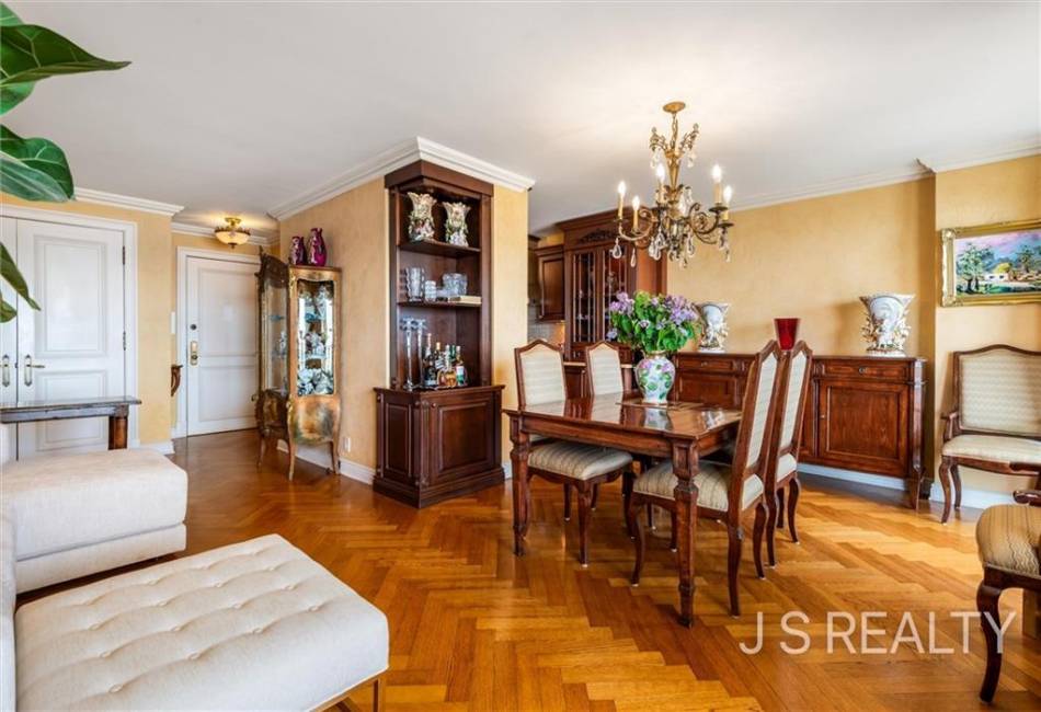 501 Surf Avenue, Brooklyn, New York 11224, 3 Bedrooms Bedrooms, ,2 BathroomsBathrooms,Residential,For Sale,Surf,492421